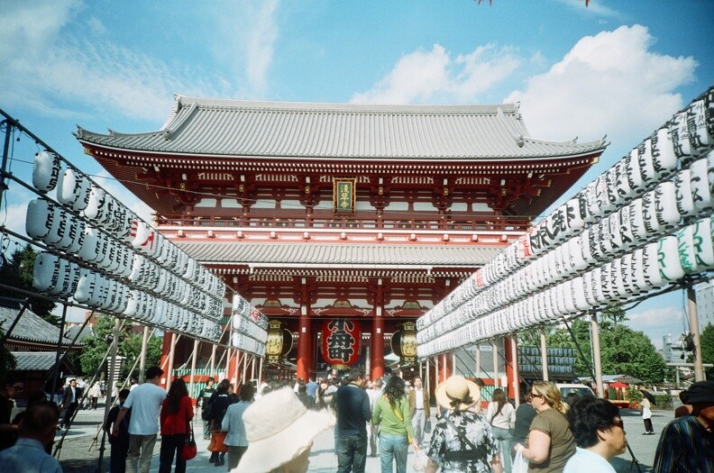 Jour 7 : <strong>porte</strong> 🚪 et/ou oiseau 🐦 - La Grande Porte, Senso-ji, Asakusa, Tokyo